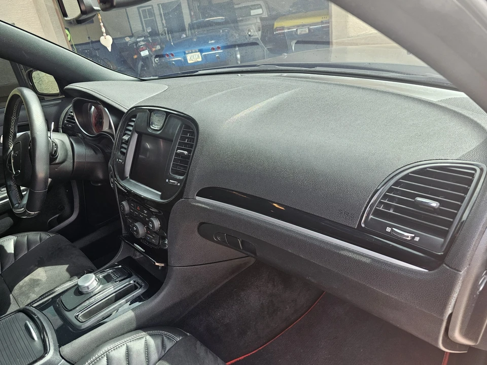 2020 Chrysler 300 (2005-2023) - Image 27 of 31