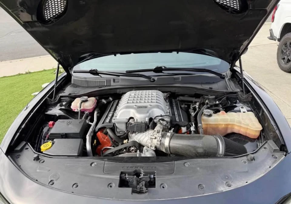 Dodge Charger SRT Hellcat 7th Gen - Image 3 of 5