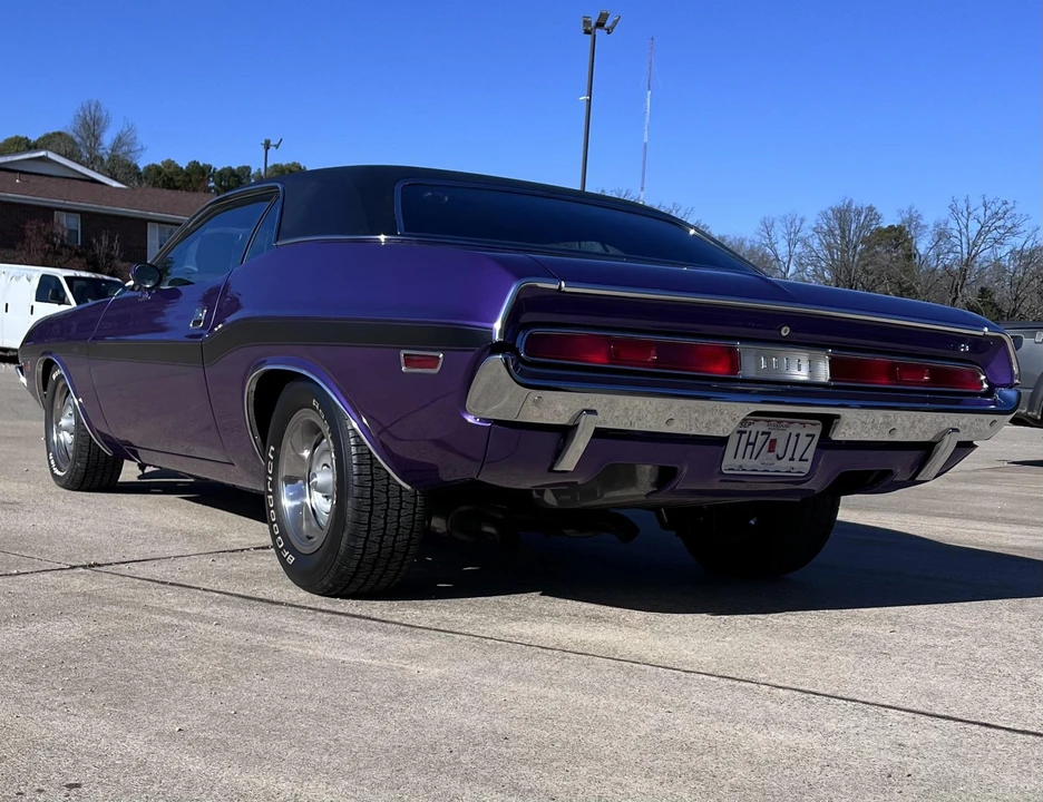 1970 Dodge Challenger 1st Gen - Image 11 of 31