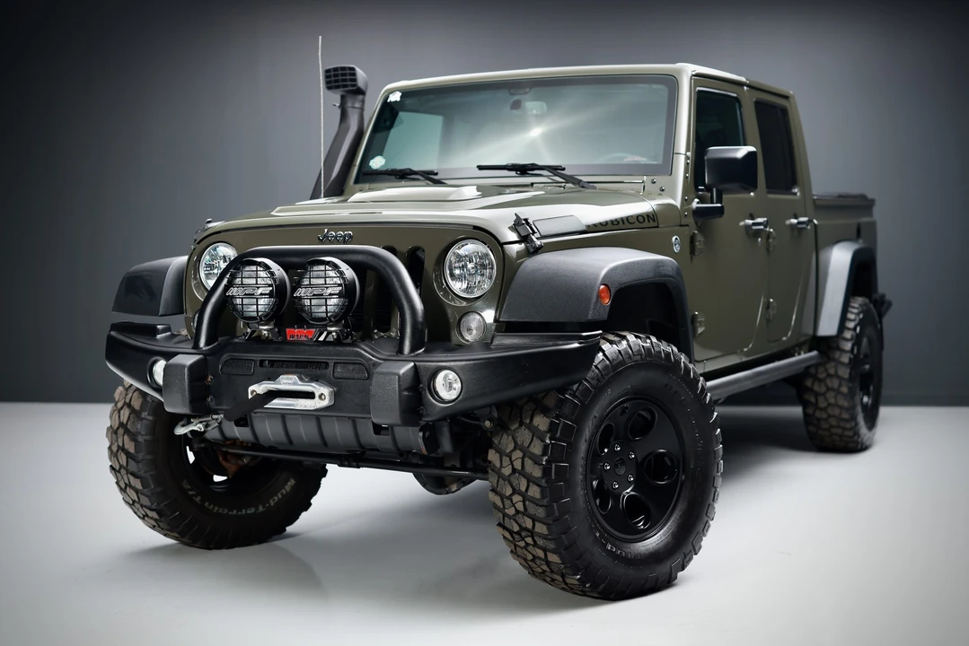 2015 Jeep JK Wrangler - Image 2 of 31
