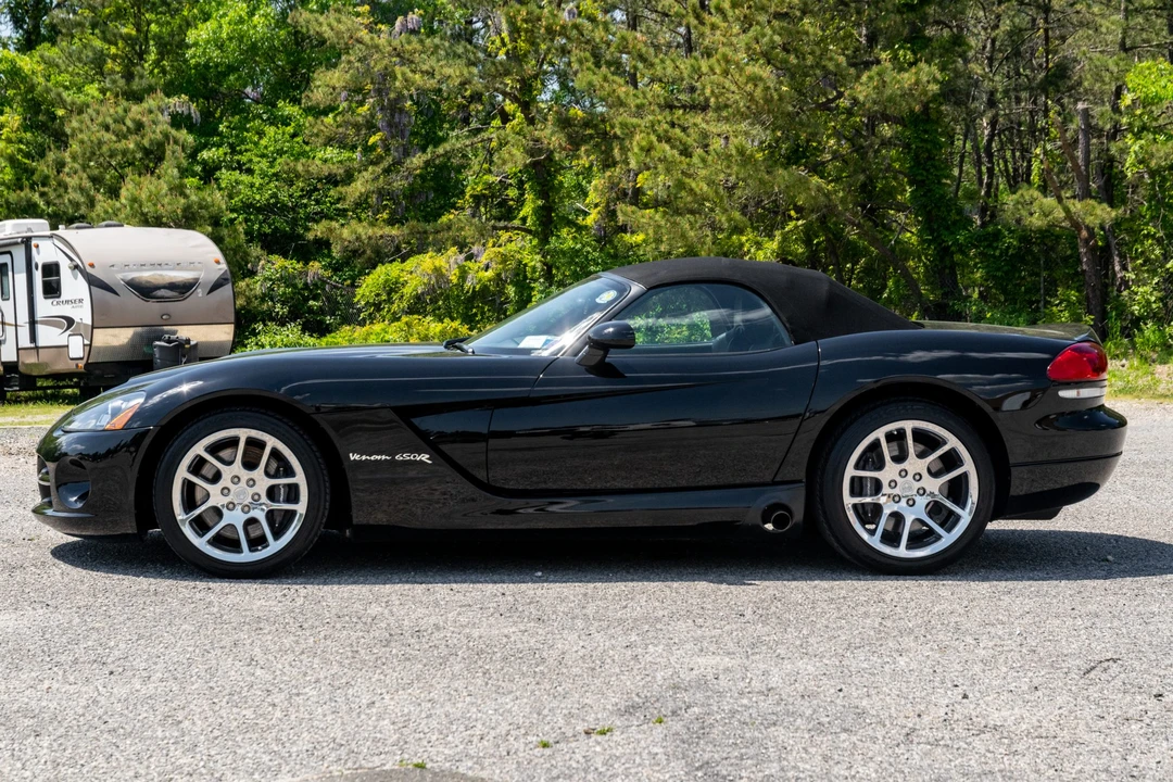 2003 Dodge Viper 3rd Gen - Image 2 of 31