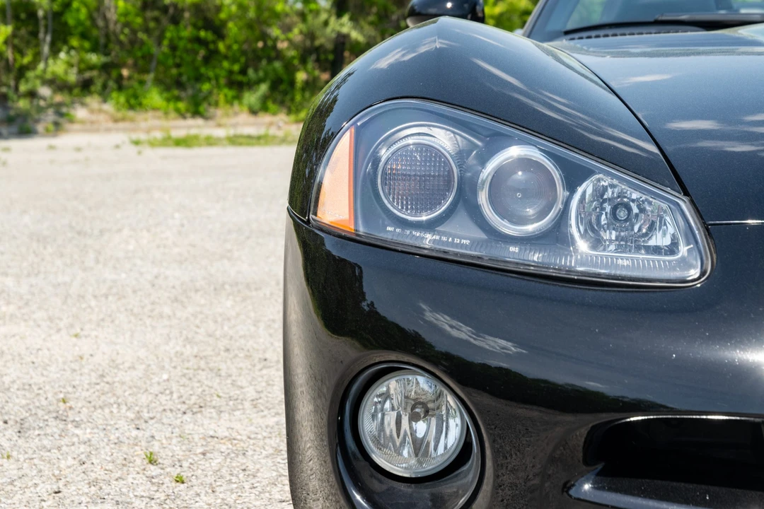2003 Dodge Viper 3rd Gen - Image 10 of 31