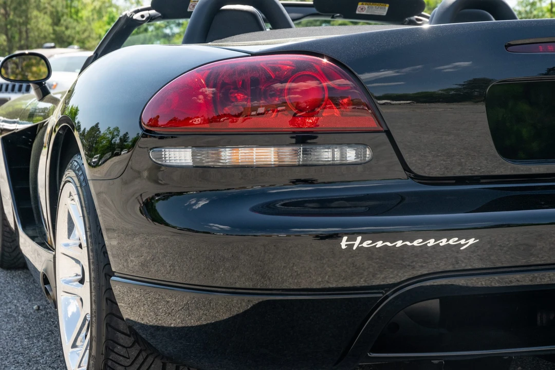 2003 Dodge Viper 3rd Gen - Image 18 of 31