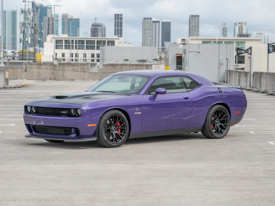 2016 Dodge Challenger SRT Hellcat 3rd Gen - Image 9 of 31