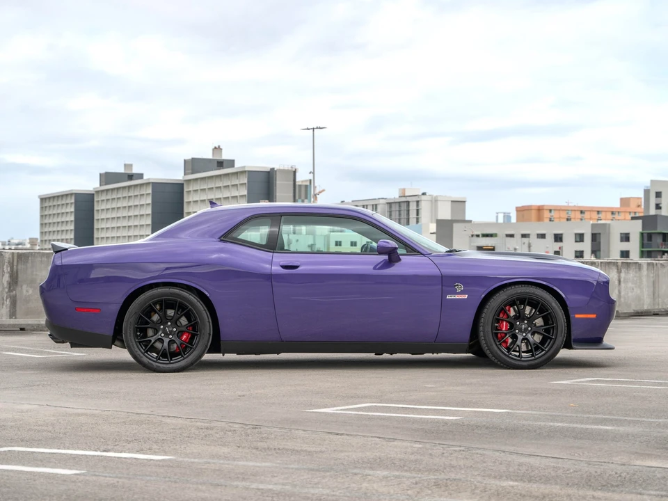 2016 Dodge Challenger SRT Hellcat 3rd Gen - Image 21 of 31
