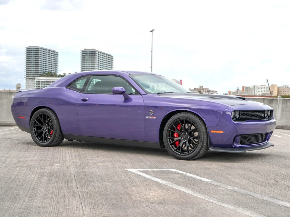 2016 Dodge Challenger SRT Hellcat 3rd Gen - Image 23 of 31
