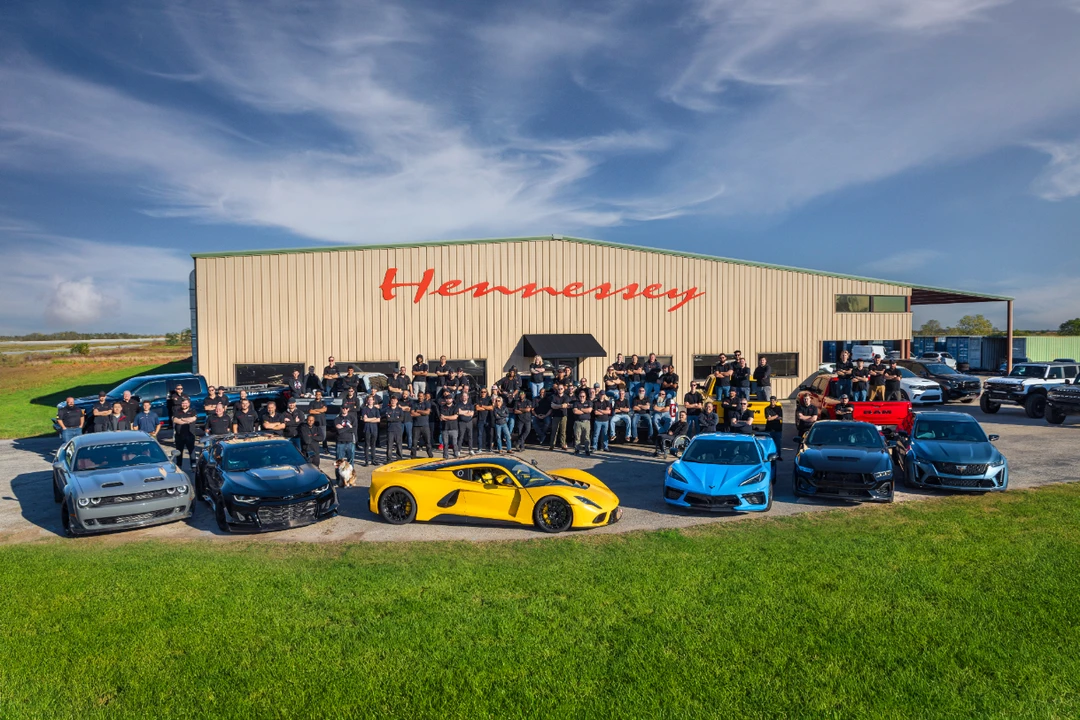 Hennessey - Image 4 of 31