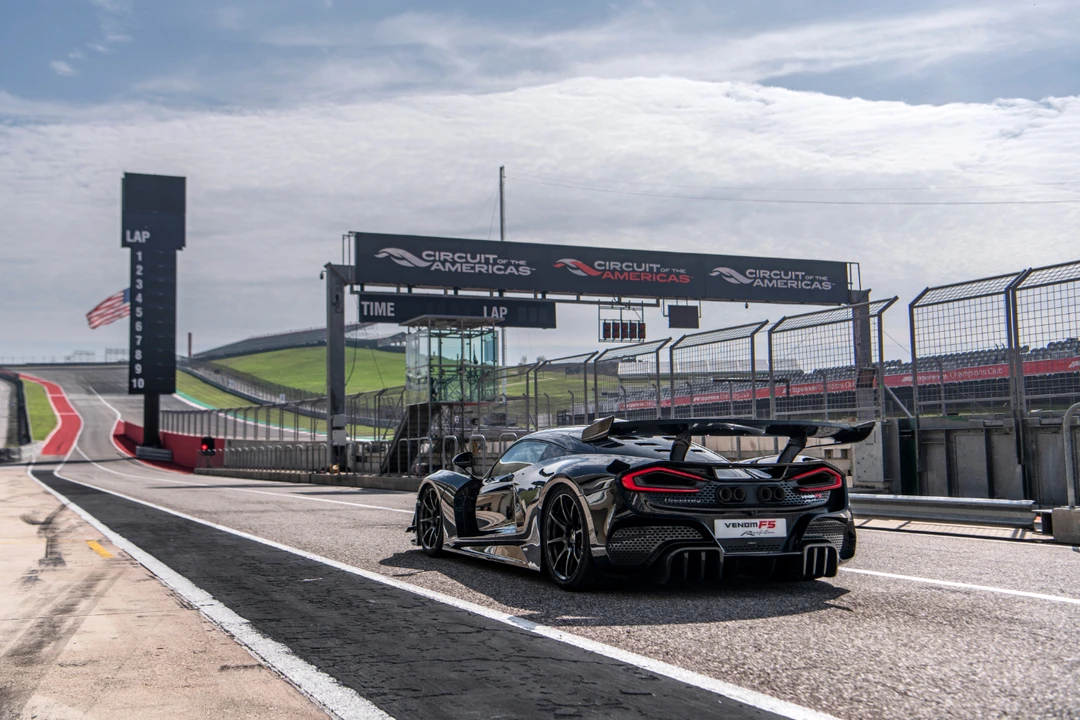 Hennessey - Image 23 of 31