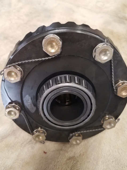 Parts & Memorabilia Gearboxes - Image 30 of 31