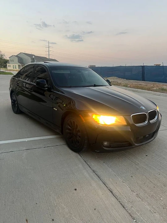 2009 BMW E90 3 Series Sedan - Image 7 of 8