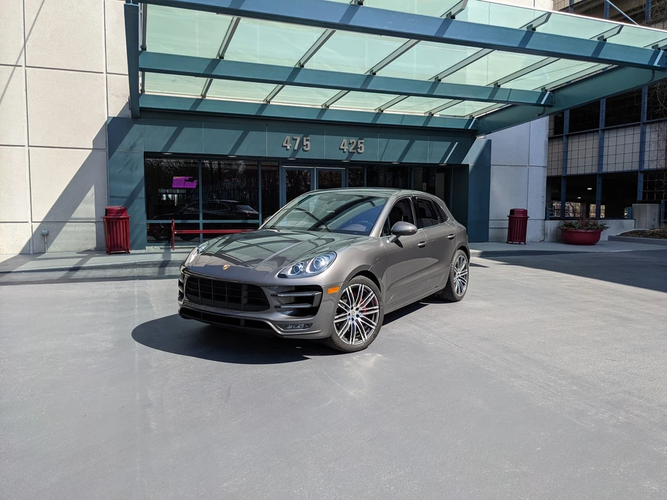 2015 Porsche Macan Turbo - Image 2 of 17