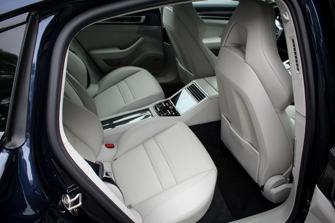 2018 Porsche 971 Panamera Turbo - Image 17 of 20