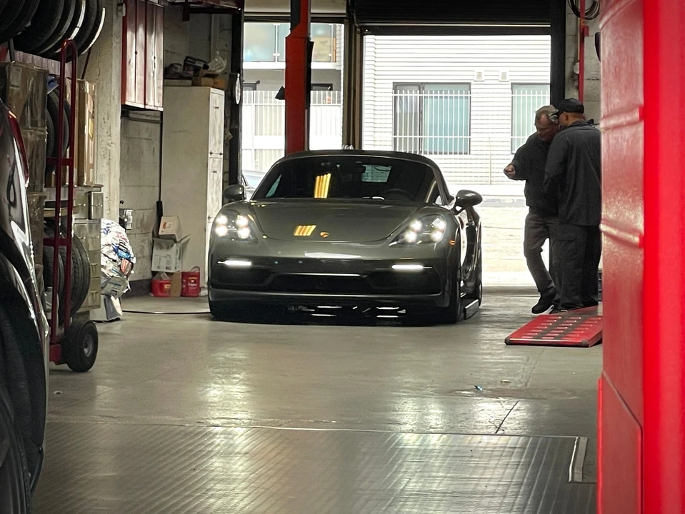 2021 Porsche 718 Boxster GTS 4.0 - Image 16 of 22