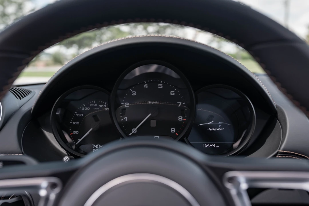 2020 Porsche 718 Boxster Spyder - Image 5 of 6