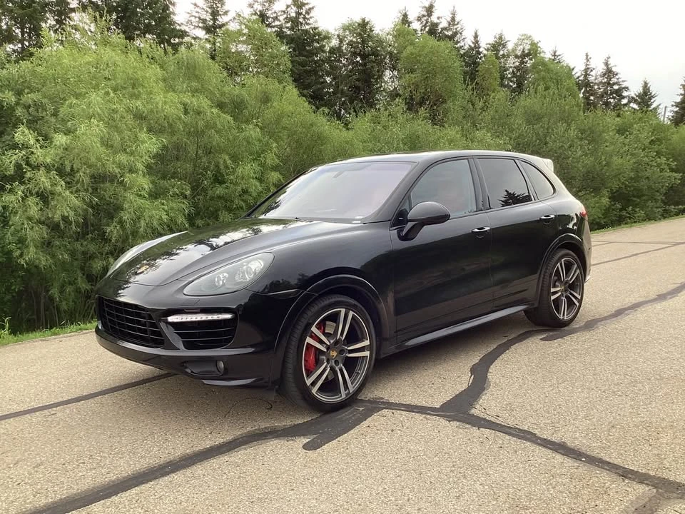 2014 Porsche 958 Cayenne Turbo S - Image 2 of 10