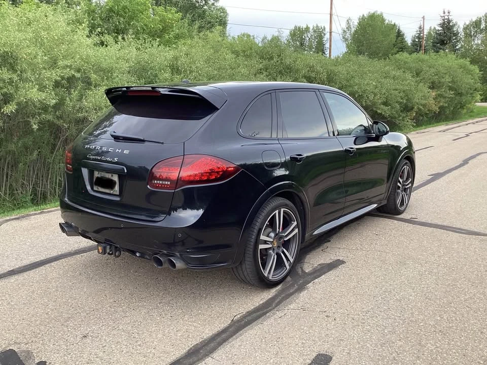 2014 Porsche 958 Cayenne Turbo S - Image 3 of 10