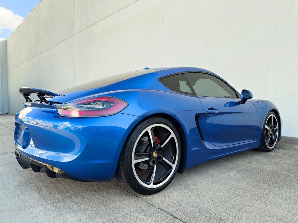 2016 Porsche 981 Cayman GTS - Image 9 of 31