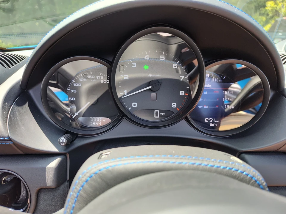 2022 Porsche 718 Boxster Spyder - Image 5 of 14