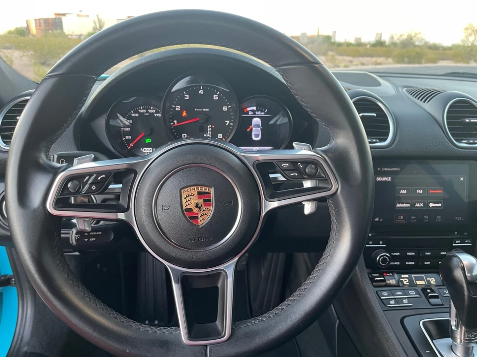 2017 Porsche 718 Cayman - Image 15 of 31