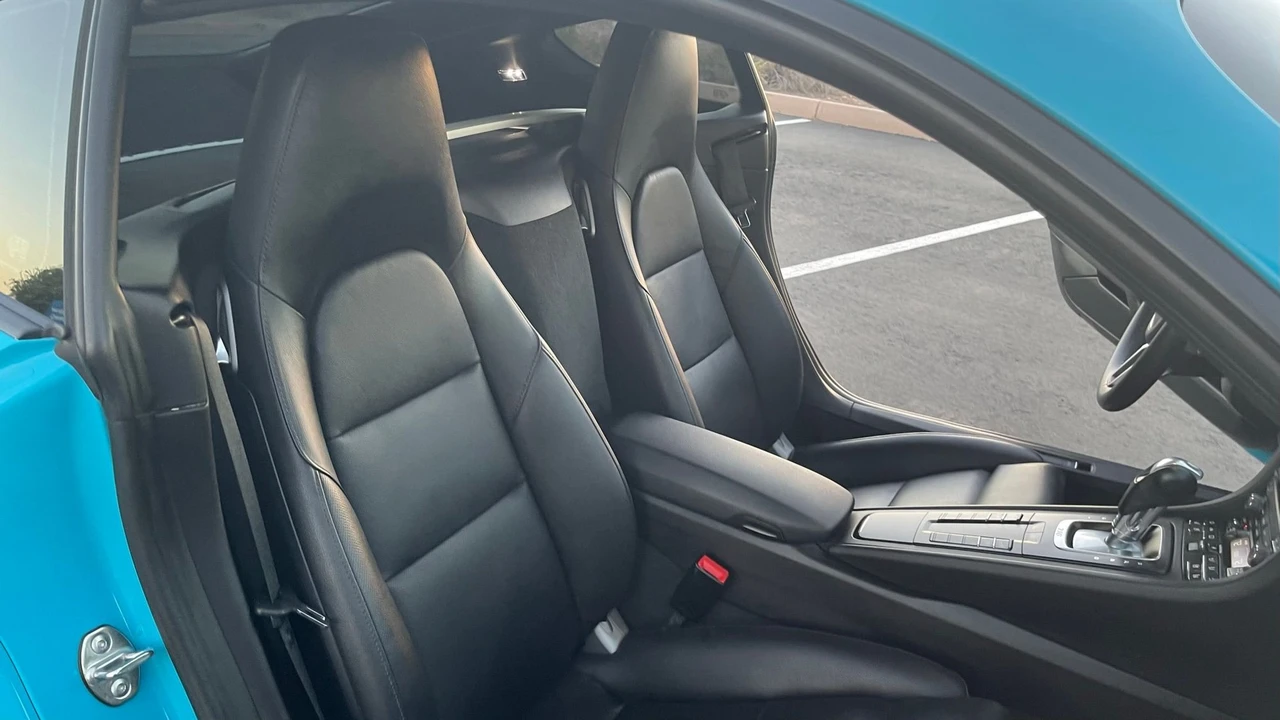 2017 Porsche 718 Cayman - Image 19 of 31