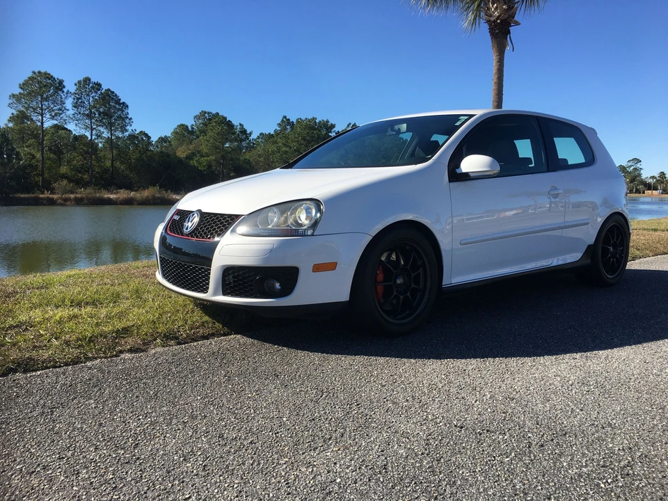 2009 Volkswagen GTI Mk5 - Image 2 of 31