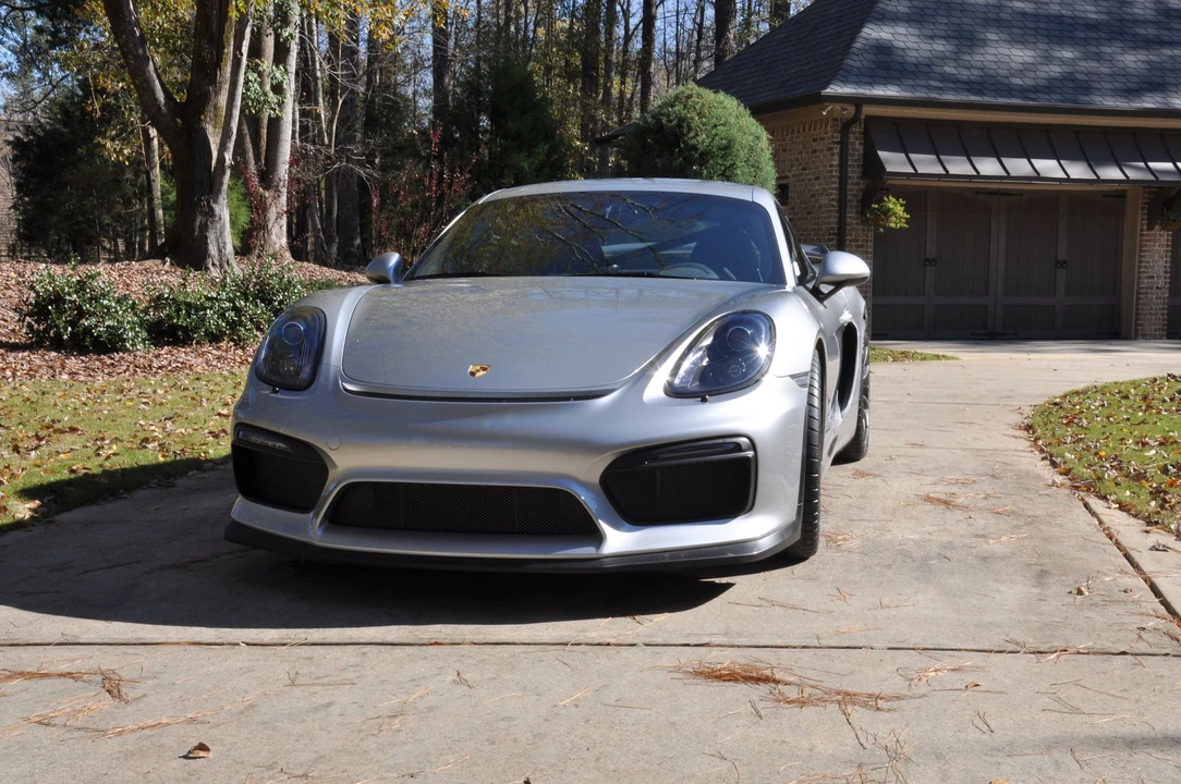 2016 Porsche 981 Cayman GT4 - Image 4 of 14
