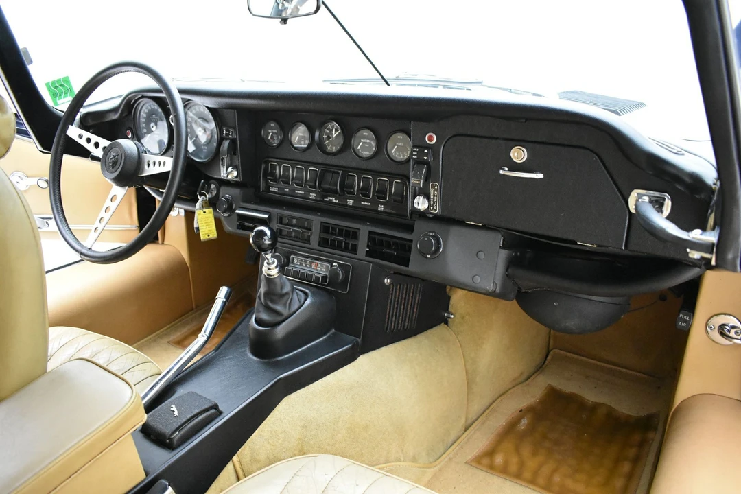1973 Jaguar E-Type Series 3 V12 - Image 2 of 31