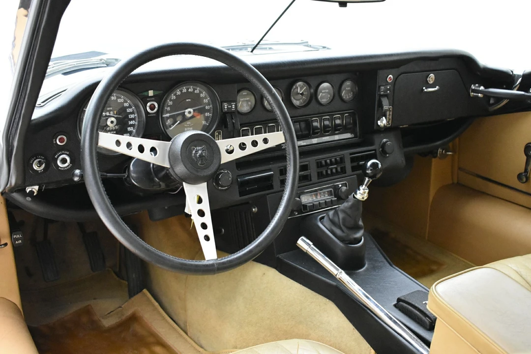 1973 Jaguar E-Type Series 3 V12 - Image 3 of 31
