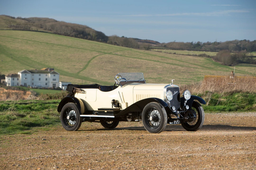 Hispano-Suiza - Image 13 of 31