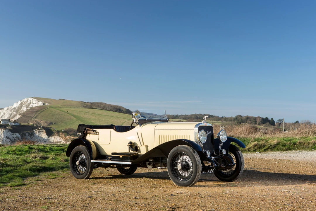 Hispano-Suiza - Image 5 of 31