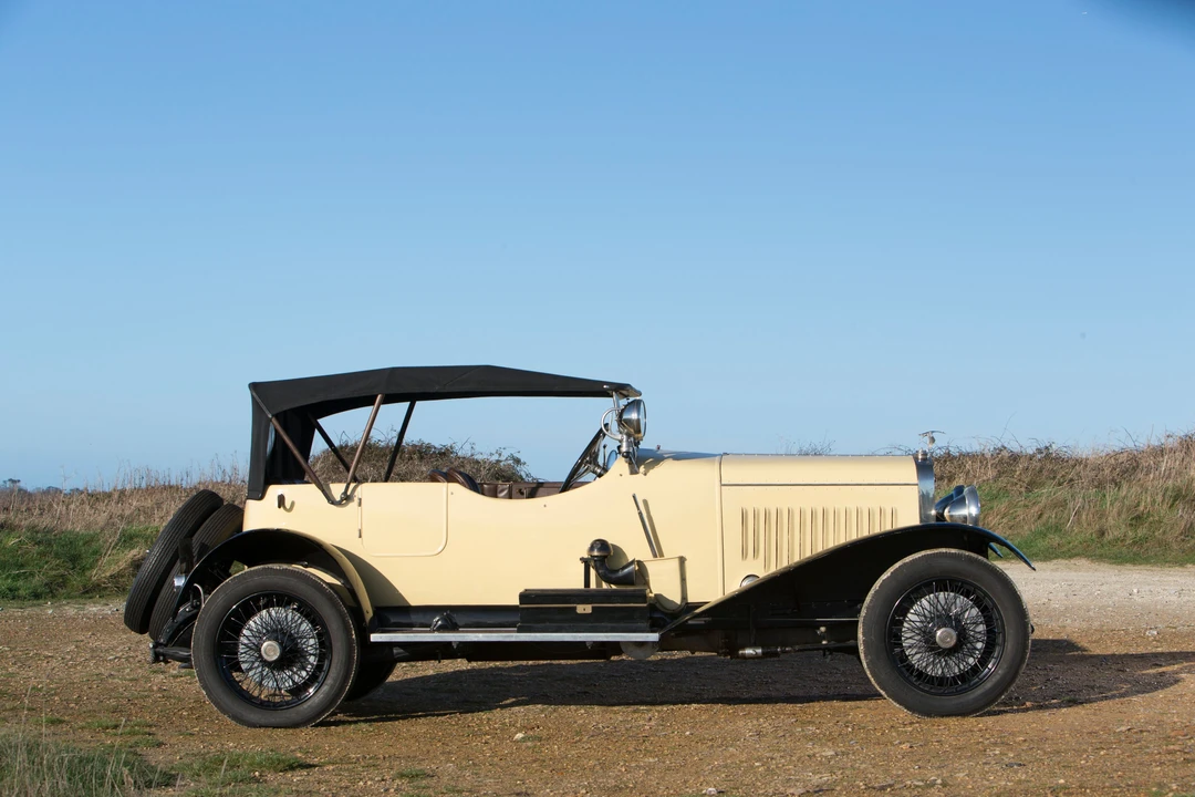 Hispano-Suiza - Image 16 of 31