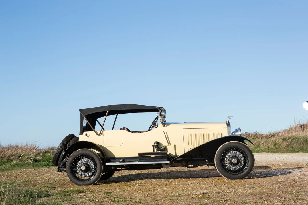 Hispano-Suiza - Image 23 of 31