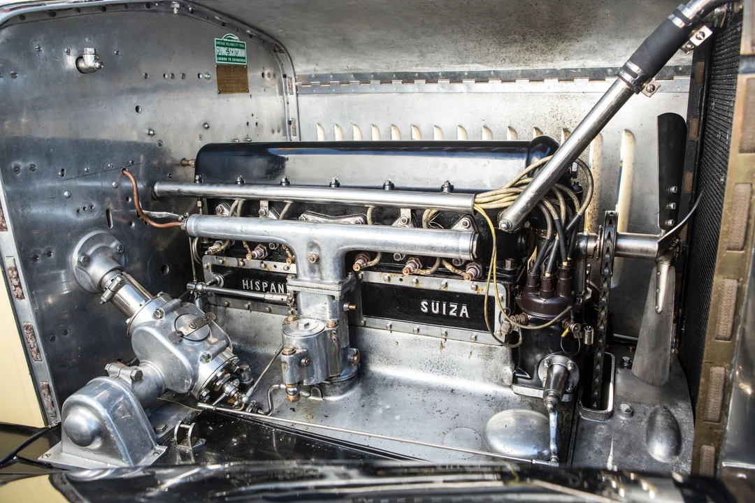 Hispano-Suiza - Image 31 of 31