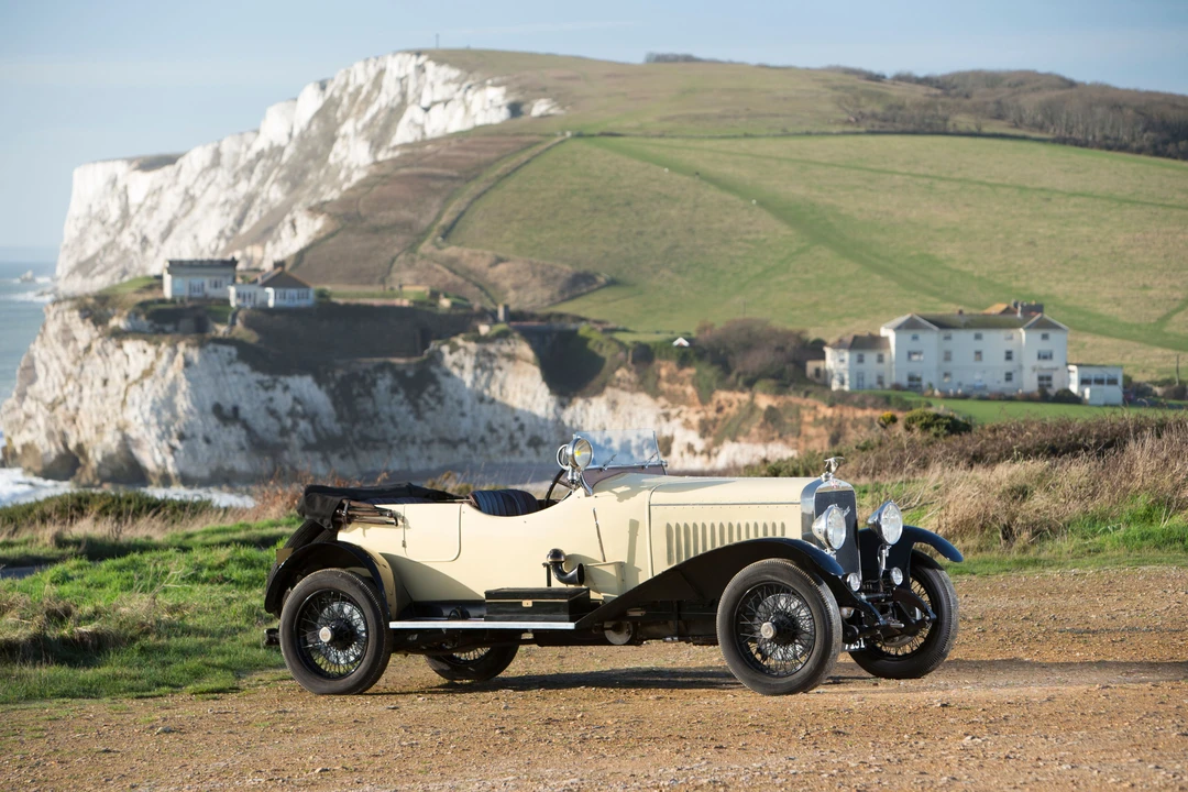 Hispano-Suiza - Image 9 of 31