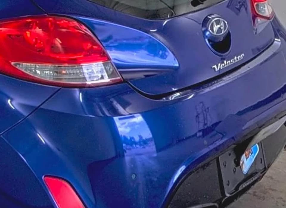 2013 Hyundai Veloster - Image 2 of 6