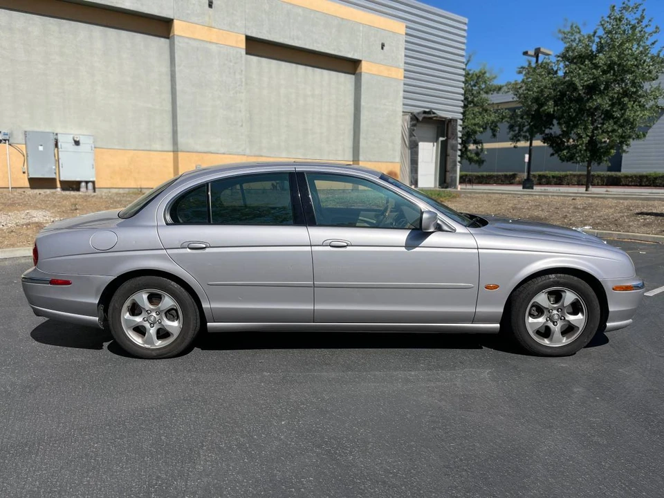 2000 Jaguar S-Type 2nd Gen - Image 2 of 20
