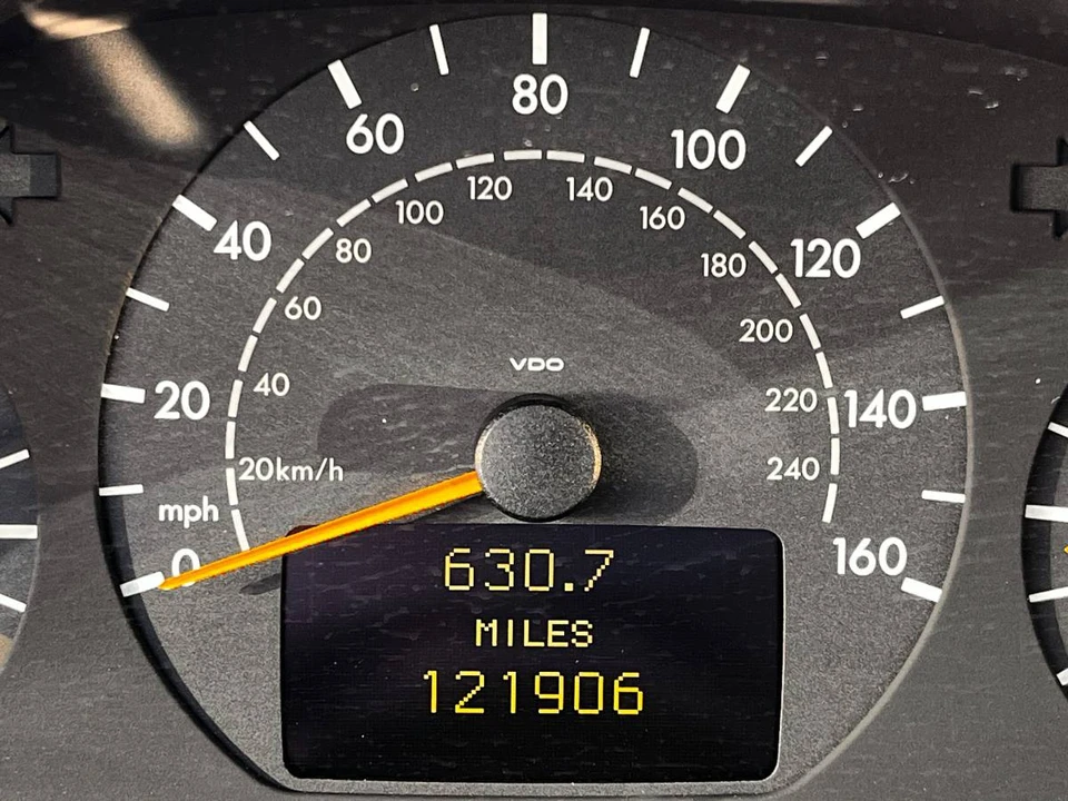 2001 Mercedes-Benz W210 E-Class - Image 21 of 22
