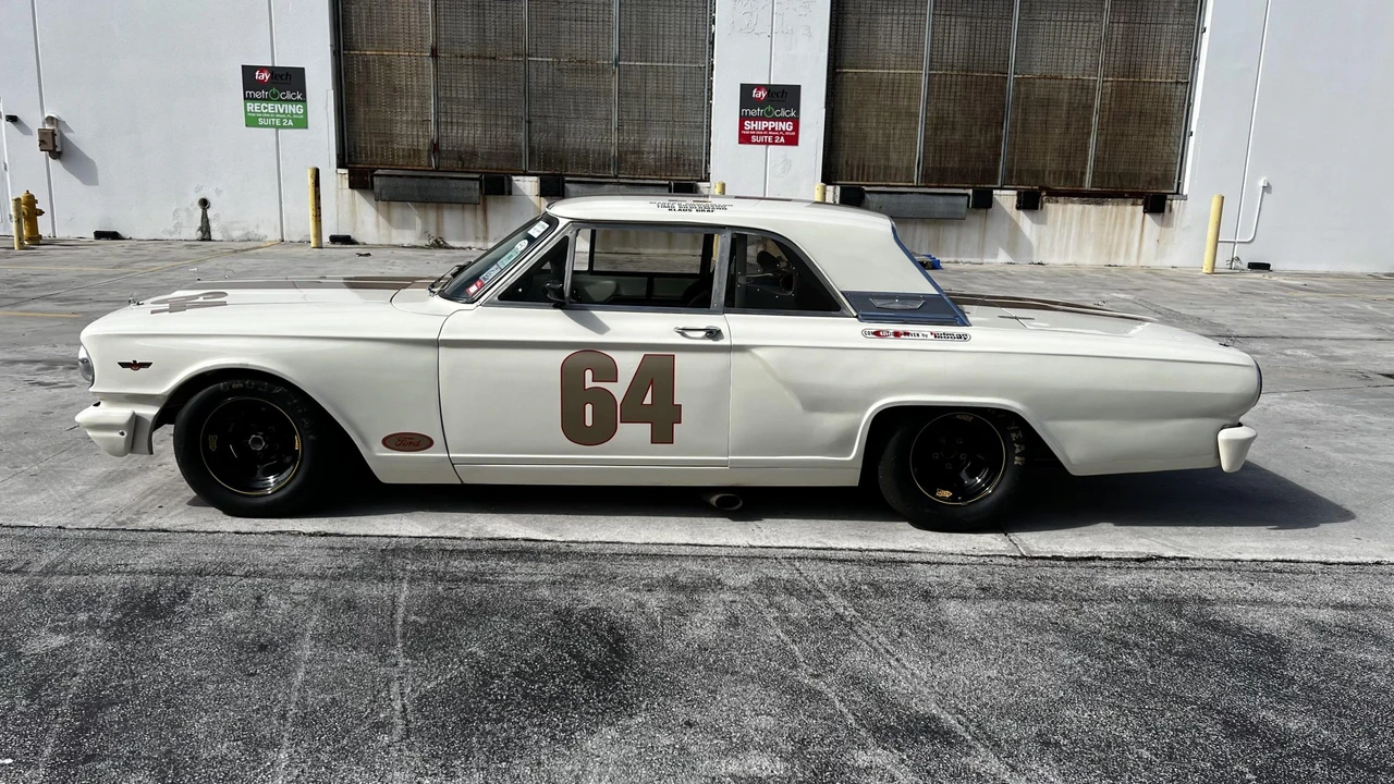 1964 Ford Fairlane 4th Gen - Image 9 of 31