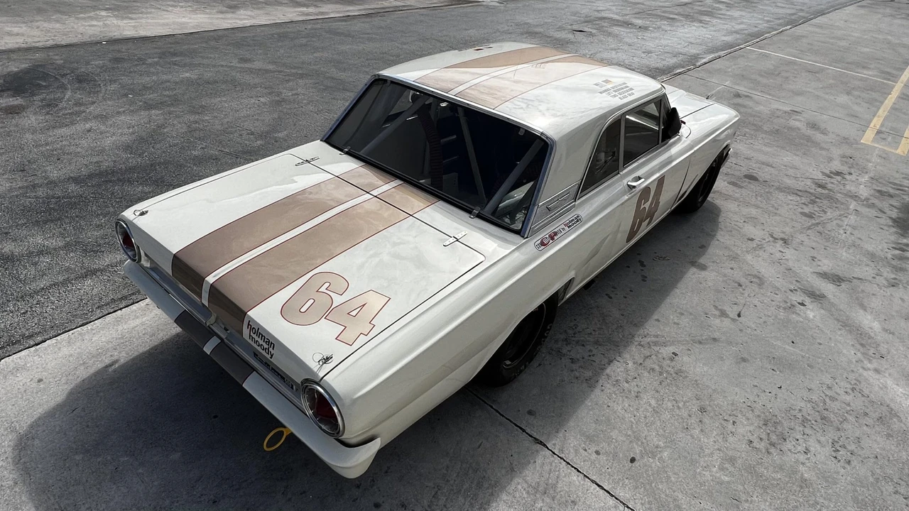 1964 Ford Fairlane 4th Gen - Image 28 of 31