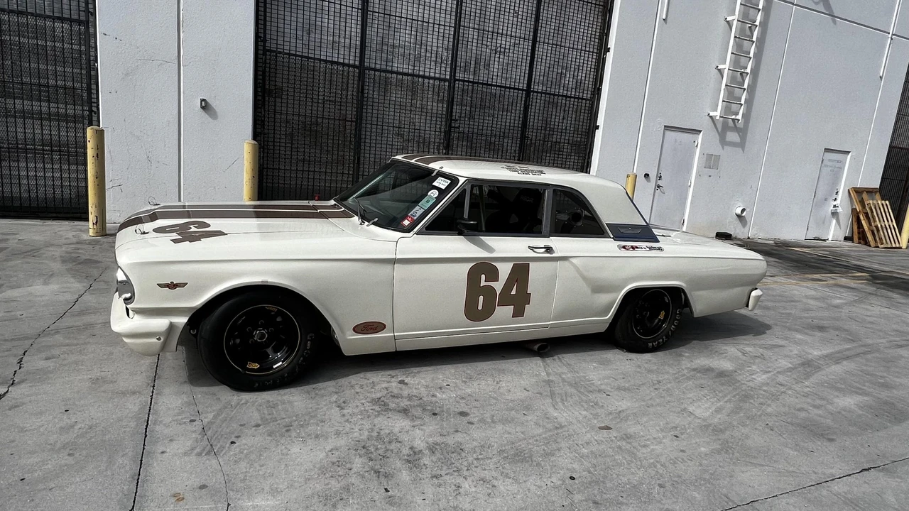 1964 Ford Fairlane 4th Gen - Image 8 of 31