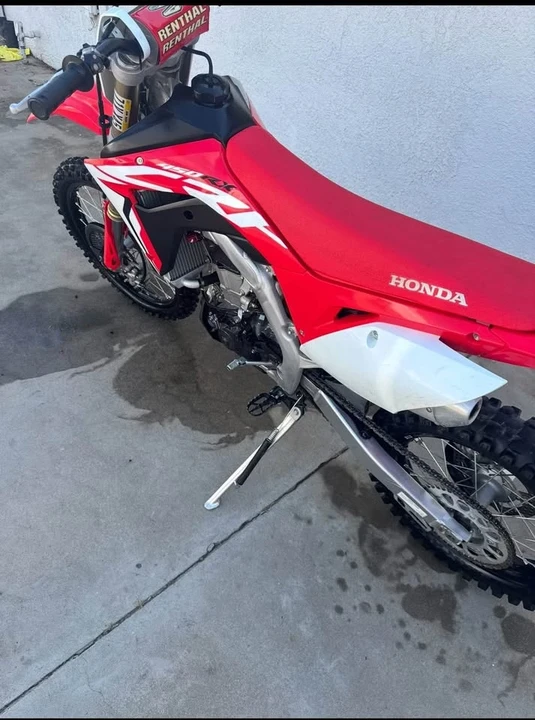 2019 Honda CRF - Image 4 of 5