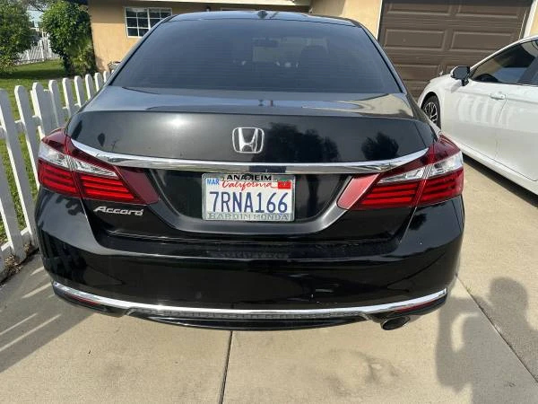2016 Honda Accord 9th Gen - Image 3 of 9