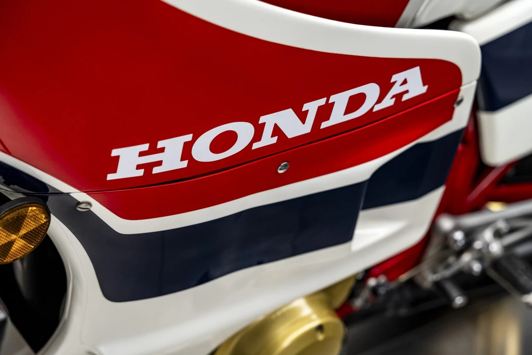 Honda Super Sport: CB750F & CB900F & CB1100F - Image 17 of 31
