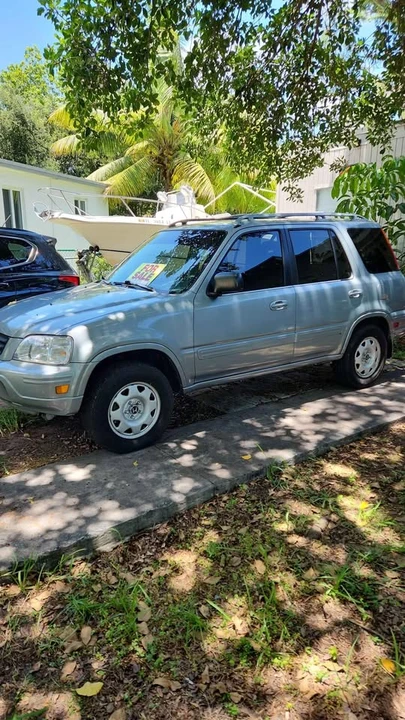 1998 Honda CR-V 1st Gen - Image 4 of 4