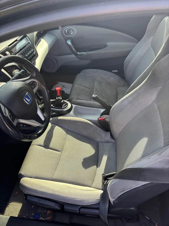 2011 Honda CR-X - Image 7 of 10