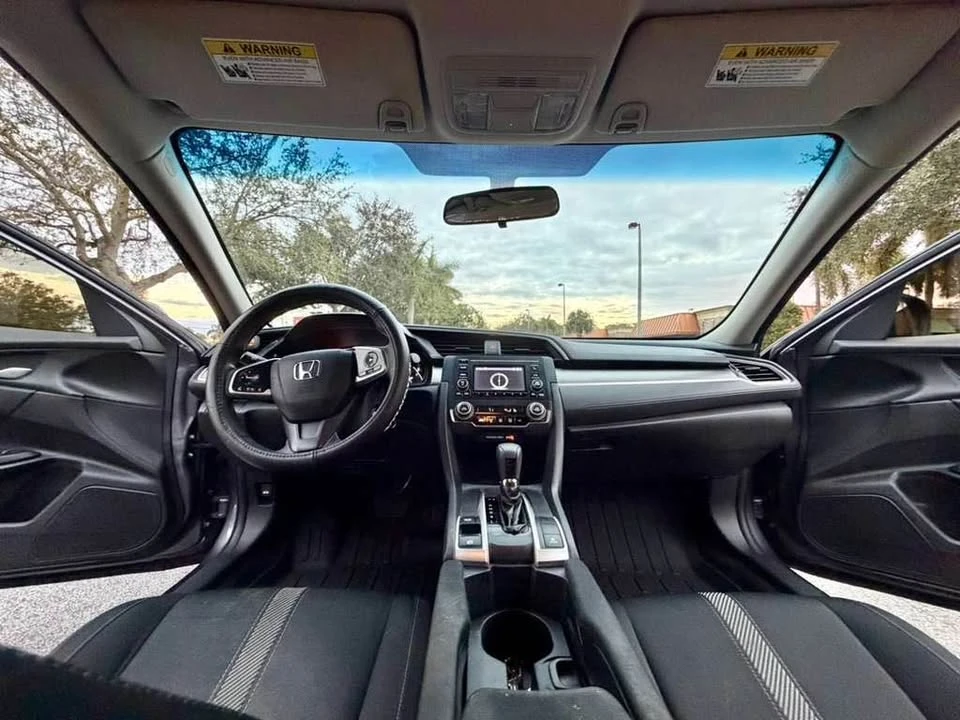 2016 Honda Civic 10th Gen - Image 3 of 9