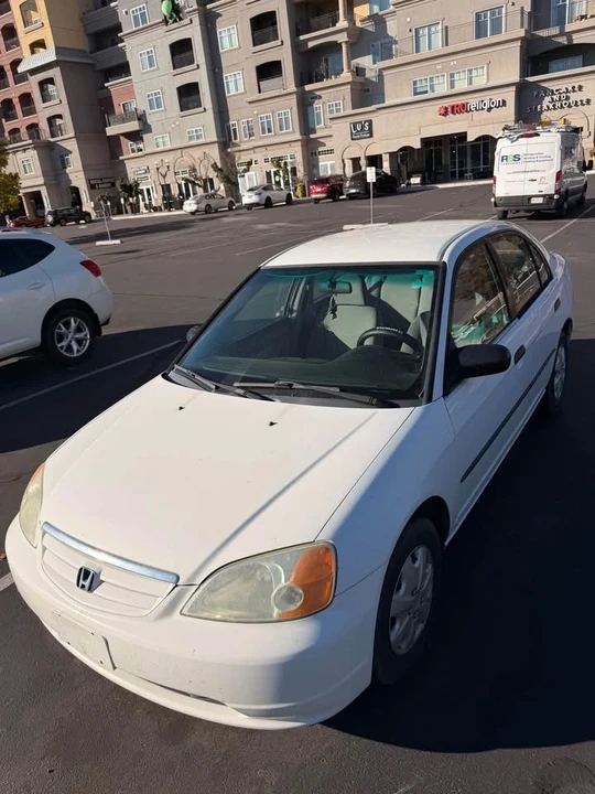 2001 Honda Civic 7th Gen - Image 8 of 9