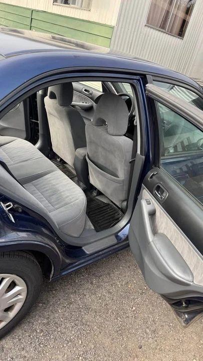 2004 Honda Civic 7th Gen - Image 9 of 10