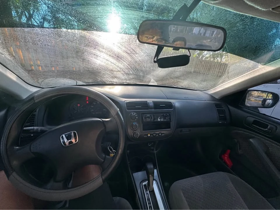 2005 Honda Civic 7th Gen - Image 9 of 9