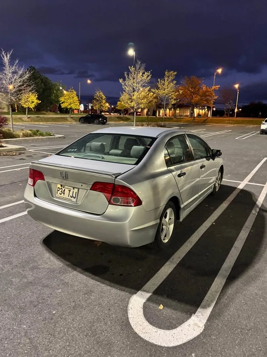 2008 Honda Civic 8th Gen - Image 5 of 6
